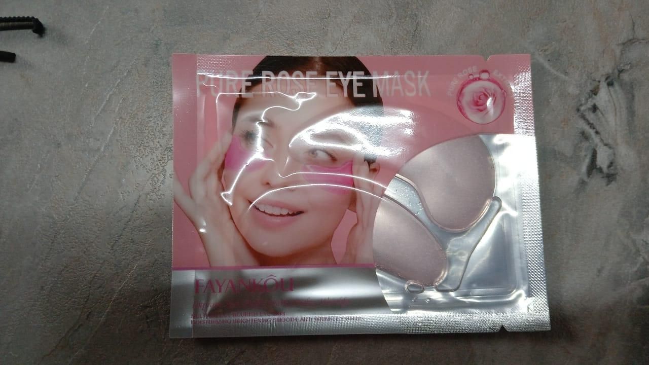 Pure Rose Eye Mask - Soothing & Depuffing Treatment